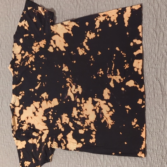 Selena La Reina loteria style women's graphic top - Picture 6 of 6